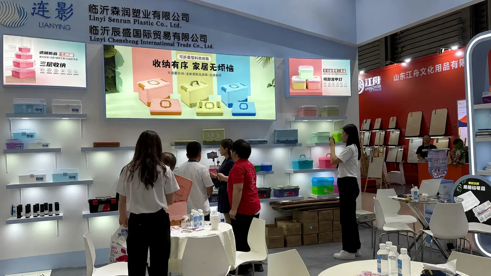 Customers exploring Lianying products at the exhibition